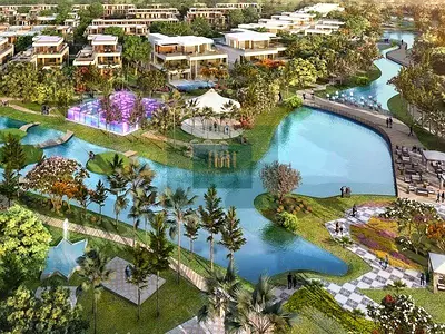 PRIME LOCATION | STEPS FROM LAGOON | CLOSE TO HANDOVER