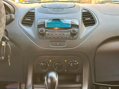 2020 FORD FIGO 照片 8