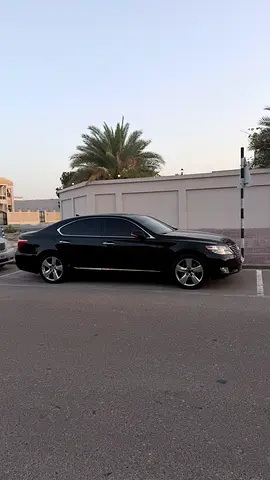 Lexus LS 460 2012 - American Specs - Well Maintained Luxury Sedan