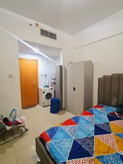 Master bedroom for rent