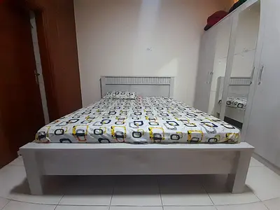 King Size Bed | Under Warranty | Like Brand New