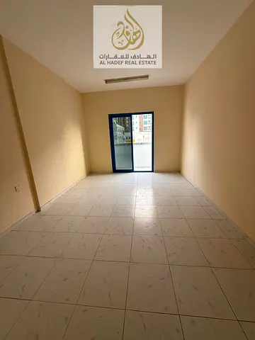 Annual rent in Ajman, Al Hamidiya 1, opposite the court, close to the university and school. The building is for families. One bedroom and living room