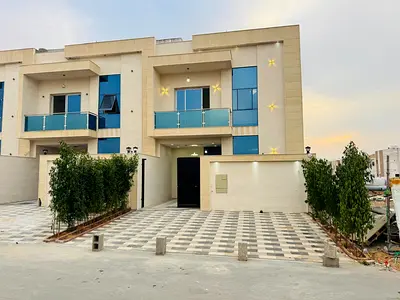 🏡 فيلا للبيع في الحليو 2 | طابقين + روف | 5 غرف ماستر | مجلس وصالة | غرفة خادمة | مكيف مركزي | 1,370,000 درهم شامل الرسوم