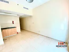 Studio apartment | Chiller Free | Vacant | 8 mins walk to Metro Station | Ready to move in