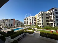 Motivated Seller| Vacant| Furnished+Upgraded