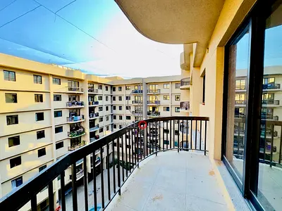 HUGE SIZE 1BHK WITH BALCONY WATER FREEE || ALL AMENITIES NEAR METRO STATION