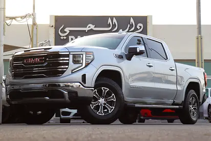 2022 GMC Sierra SLT | American Specs | Immaculate Condition