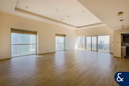 Vacant | 3 Bedroom | Upgraded | Penthouse