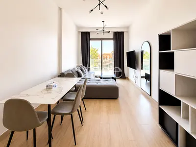 Spacious Layout | Modern 2-Bed | Ideally Located