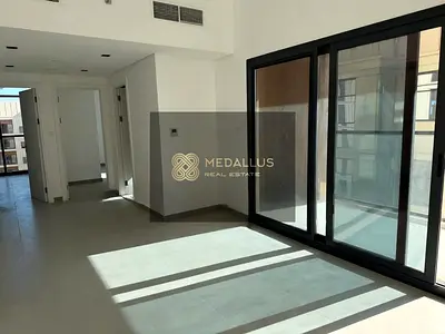 Ready 3BR in Al Mamsha | Near University City & Airport
