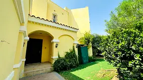 FULLY RENOVATED | PARK FACING | CLOSED KITCHEN