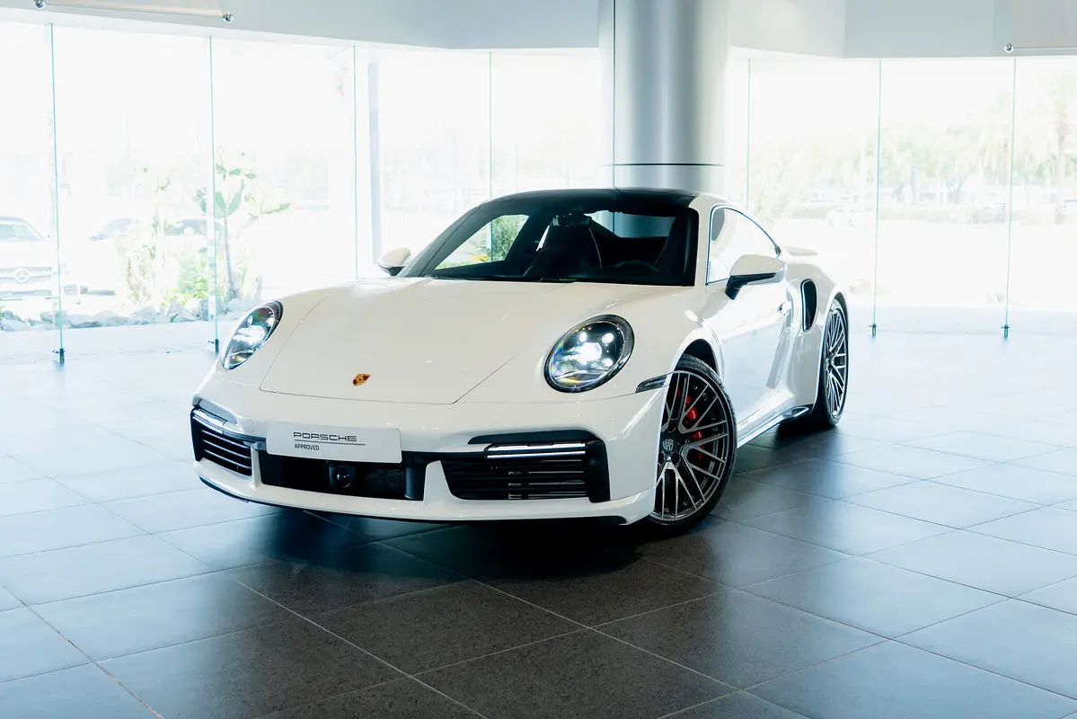 Porsche 911 2024 — photo 1 of 20