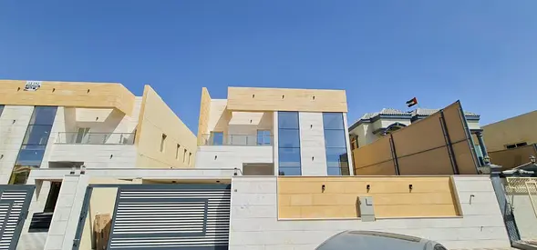 Modern design, 5000 sq ft plot, two back kitchens, five rooms and two salons, maid's room, external bathroom and additional external storage, central
