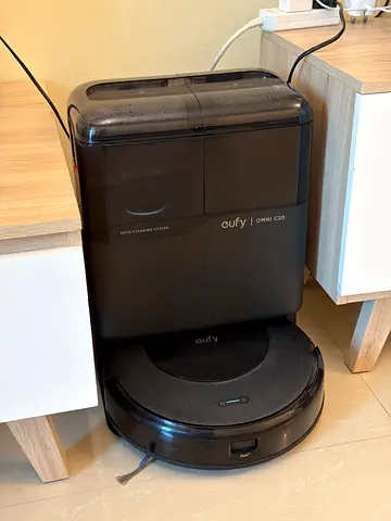 Eufy Robot Vacuum with Auto-Empty Dock (Good Condition)