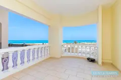 Partitioned Studio | Sea View | Walk to the Beach