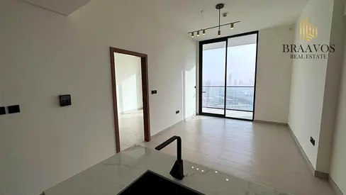 FITTED KITCHEN | HIGH FLOOR | SMART HOMES