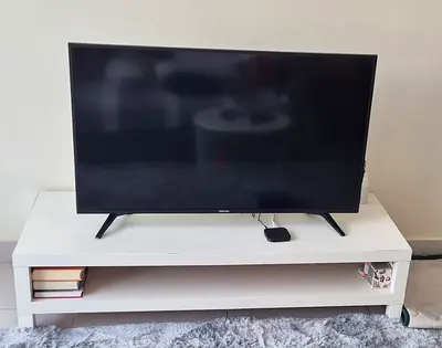 Hisense Smart TV (with Remote) – Excellent Condition  Perfect Working Order
