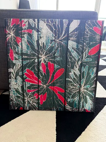 Floral Pattern Storage Ottoman / Footstool