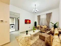 A distinctive apartment for monthly rent, all bills included.