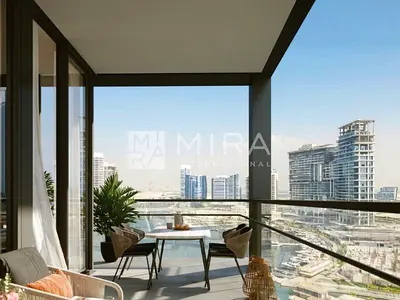High Floor I Canal View I Plus Maid