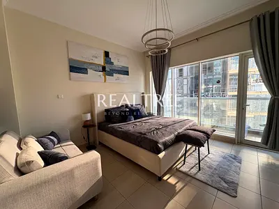 Fully Furnished Studio | High Floor | Downtown Views