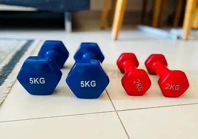 Set of Neoprene Dumbbells - 2 x 5kg + 2 x 2kg