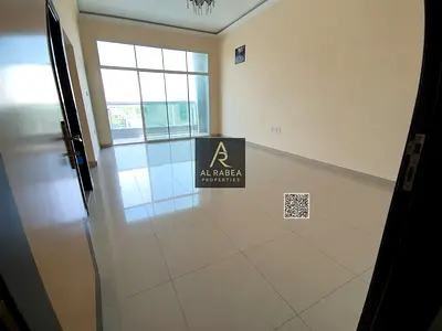 موقع مميز جداً قريب من مخرج محمد بن زايد، في منطقة هادئة وحيوية