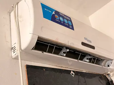 1.5 Ton Used wall-mounted split air conditioner (indoor unit) — good working condition