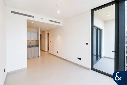 Study Room | Lagoon View | Vacant Soon