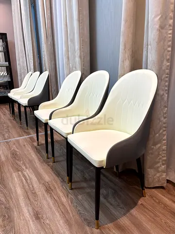 Set of 12 Dining Chairs