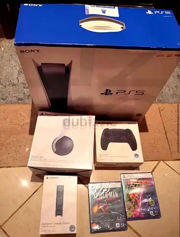 PlayStation 5 disc version bundle new not open uae version jailbreakble   Price fixed no offers
