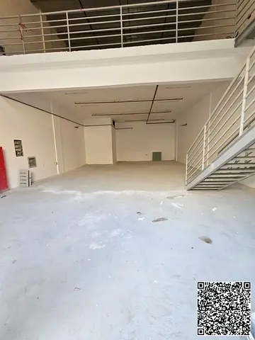 Warehouse for annual rent / Mezzanine / Electricity 25 / Indoor bathroom / Attractive price