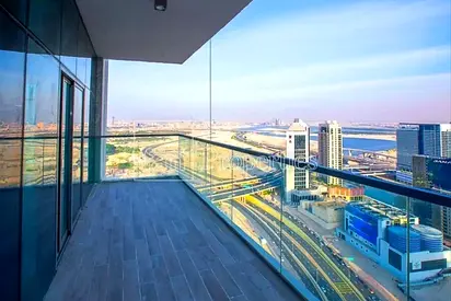High Floor | Ready | 4 Cheques | Maids Room