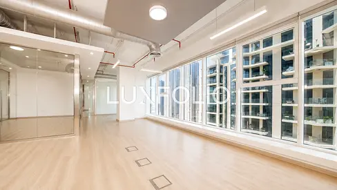 HIGH FLOOR | CANAL VIEW | 4 PARKINGS