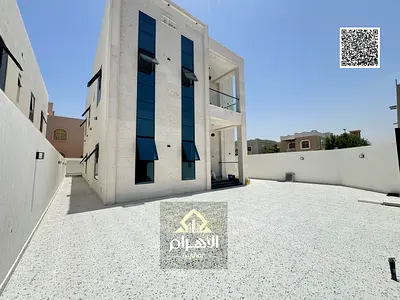 Luxury villa for sale with elevator, large building area, opposite the mosque and close to schools