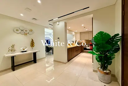 Maids | Closed kitchen | Biggest Layout