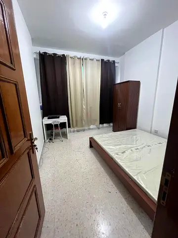 ROOM in 2BHK FLAT FOR RENT