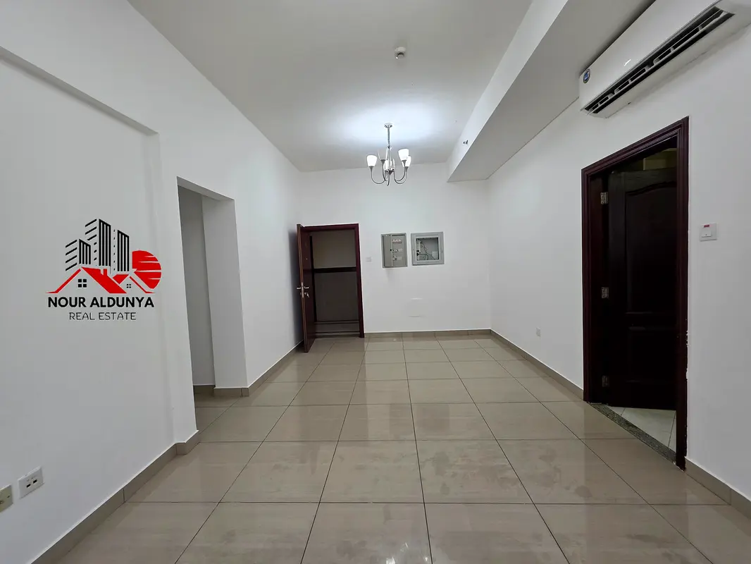 CLOSE TO METRO. 3BHK. BALCONY. ONLY FAMILY. FREE GYM POOL PARKING