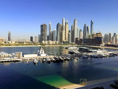 Corner Unit | Marina Skyline View | Upgraded