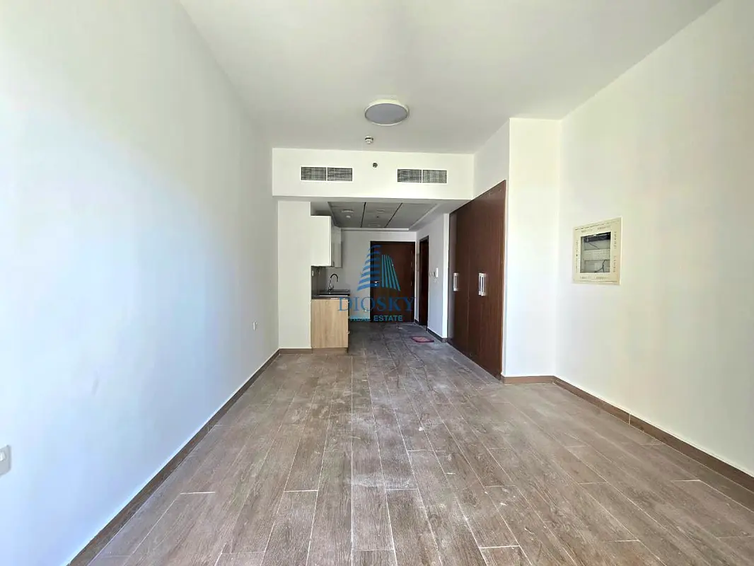 Spacious | Marina View | Ready & Vacant