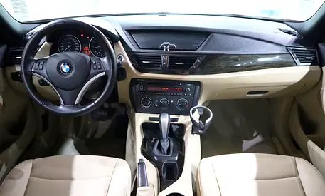 صورة 11 لـ 2011 BMW X1