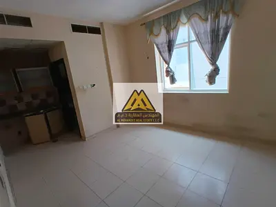 Studio apartment / Separate kitchen / Central air conditioning / Spacious area / Service location