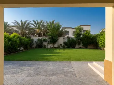 Huge Plot | 3 Bedroom | Vacant Soon