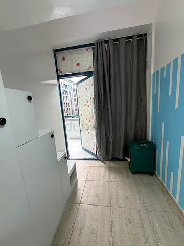 Loft couple partition