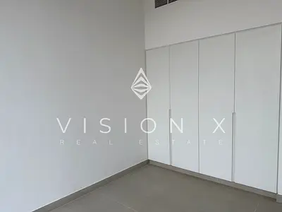 Stunning Green Views | Ready Townhouse | Modern Layout