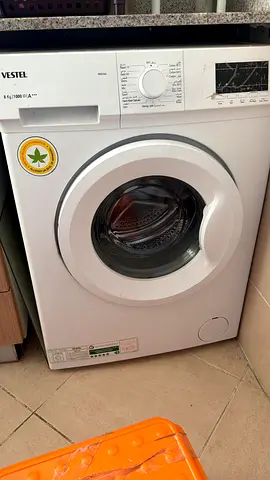 Front-load Washing Machine - Good Working Condition (6 kg)