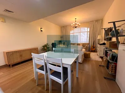 BRIGHT & SPACIOUS | FURNISHED 1BEDROOM | NEAR CIRCLE MALL