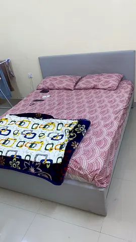 PRIVATE COUPLE ROOM AVAILABLE FOR RENT IN SHARED APARTMENT NEW MUWEILAH COMMERCAIL