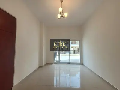 Big size 2BR/ with Private Garden/ Chiller free