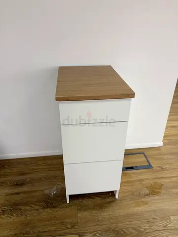 White Cabinet / Storage Drawer Unit